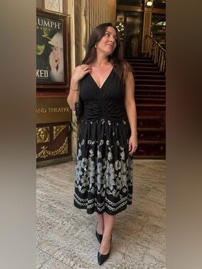 SL Fashions Black and white Floral Embroidered Fit & Flare Dress Size 16